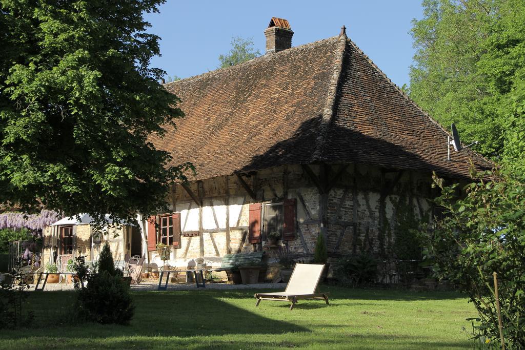 La Ferme De Marie Eugenie Bed & Breakfast Bruailles Exterior photo