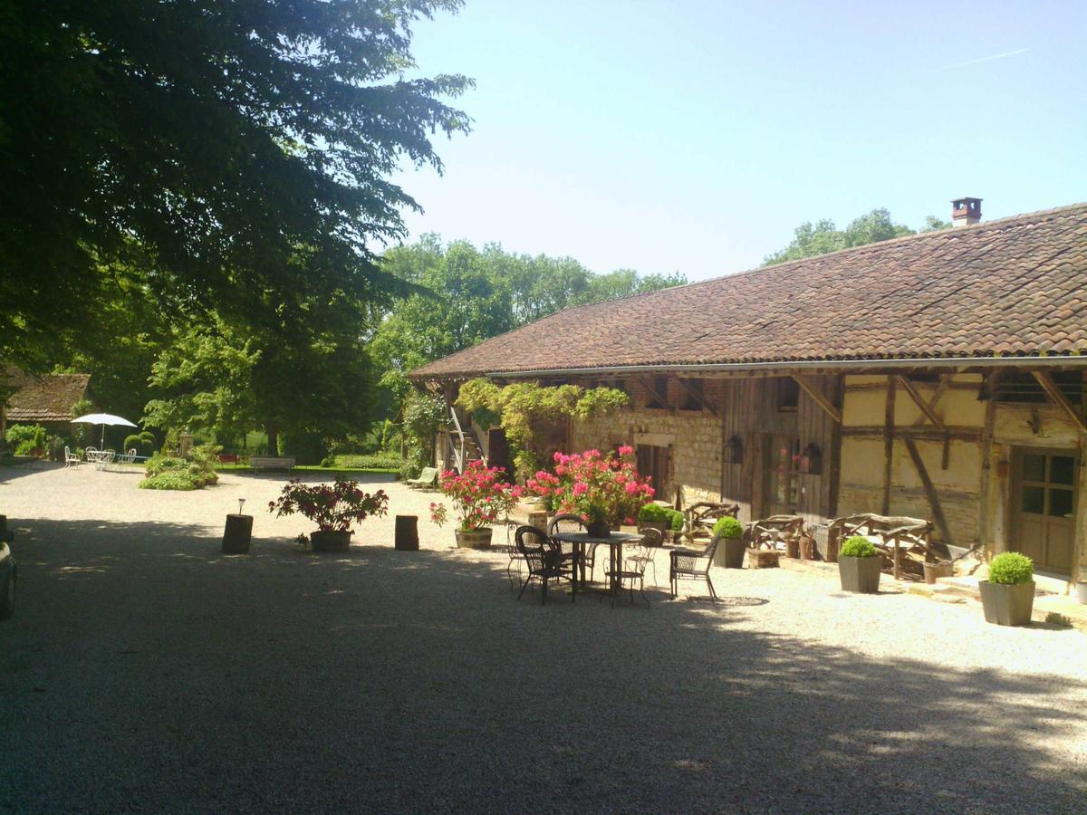 La Ferme De Marie Eugenie Bed & Breakfast Bruailles Exterior photo