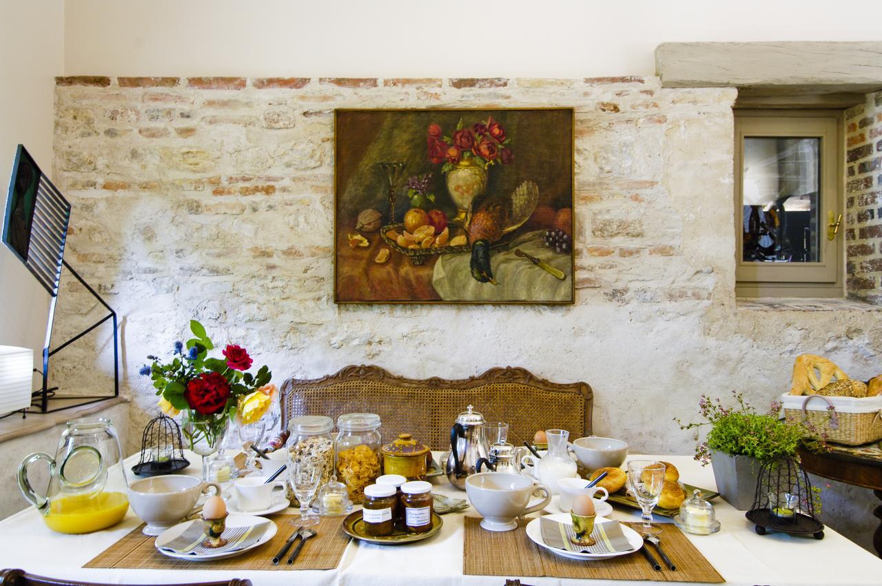 La Ferme De Marie Eugenie Bed & Breakfast Bruailles Exterior photo